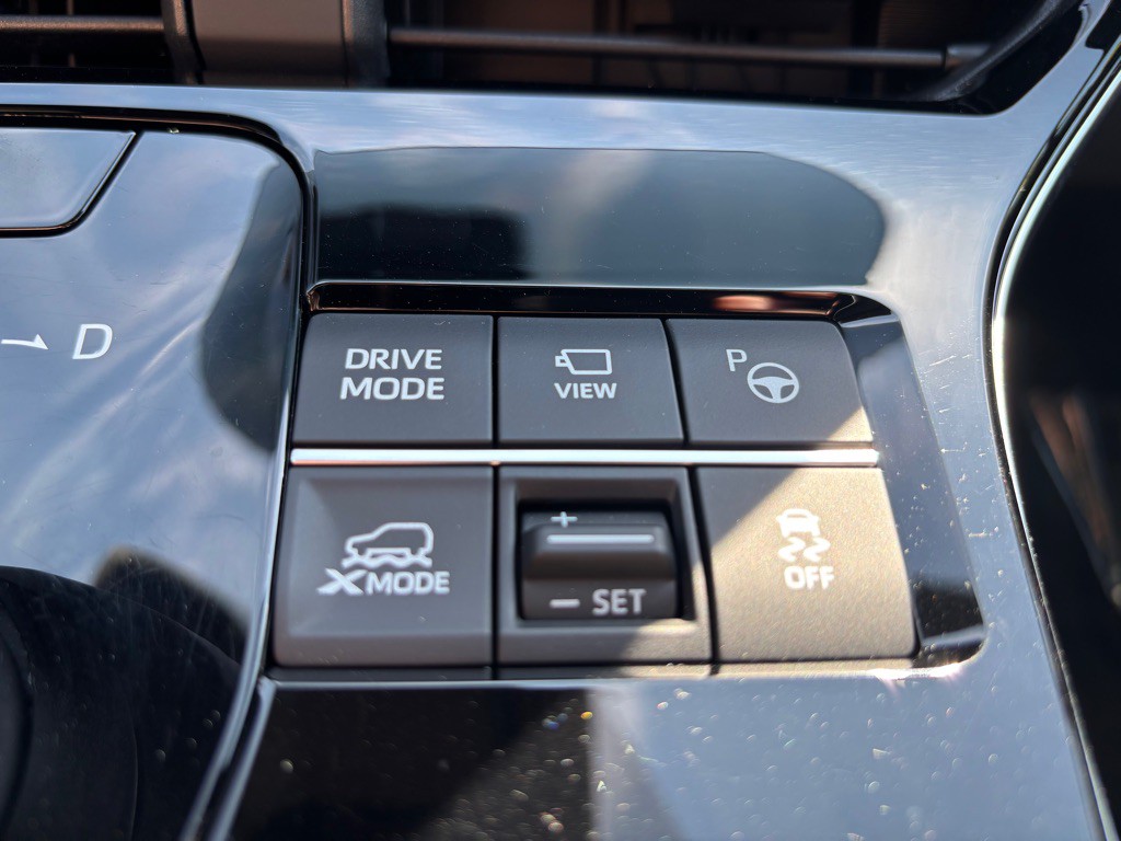 2023 Subaru Solterra Image 26