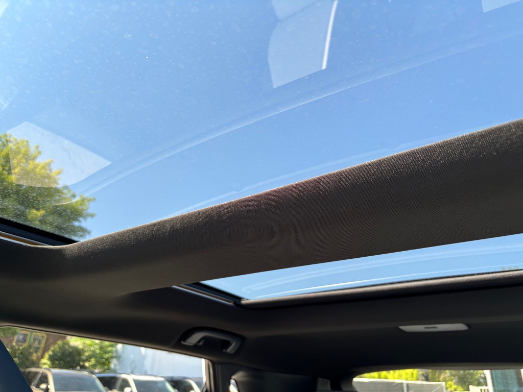 2023 Subaru Solterra Image 36