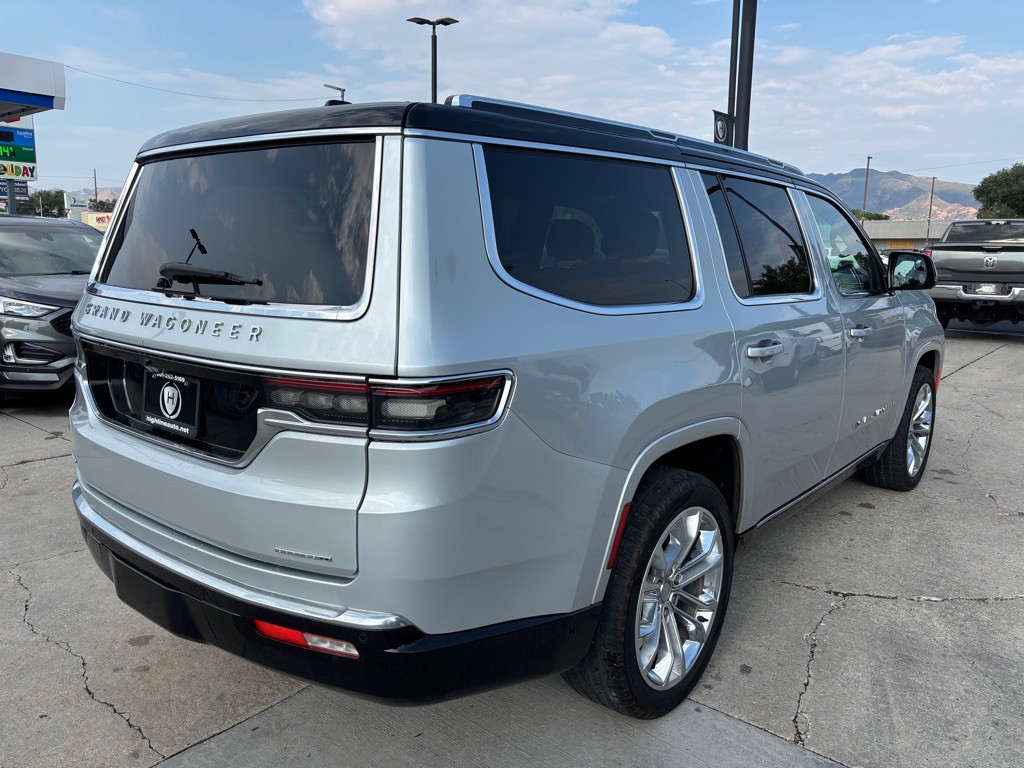 2022 Jeep Grand Cherokee Image 7