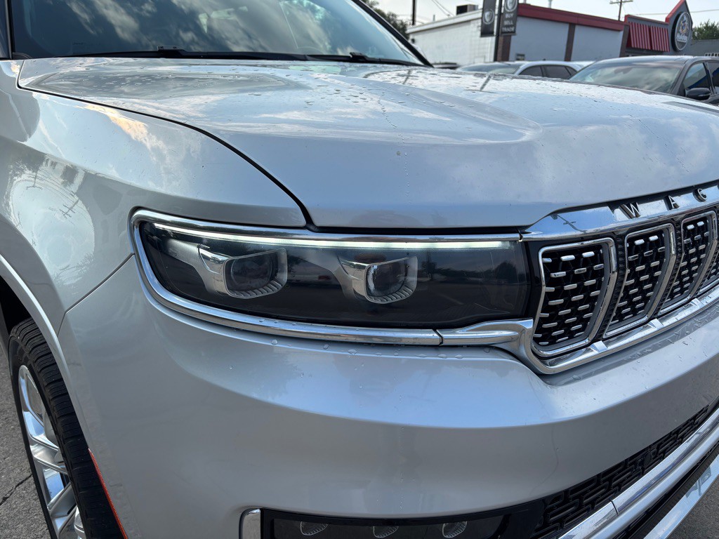 2022 Jeep Grand Cherokee Image 9