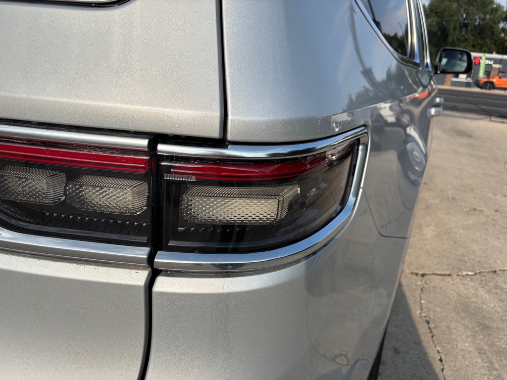 2022 Jeep Grand Cherokee Image 14