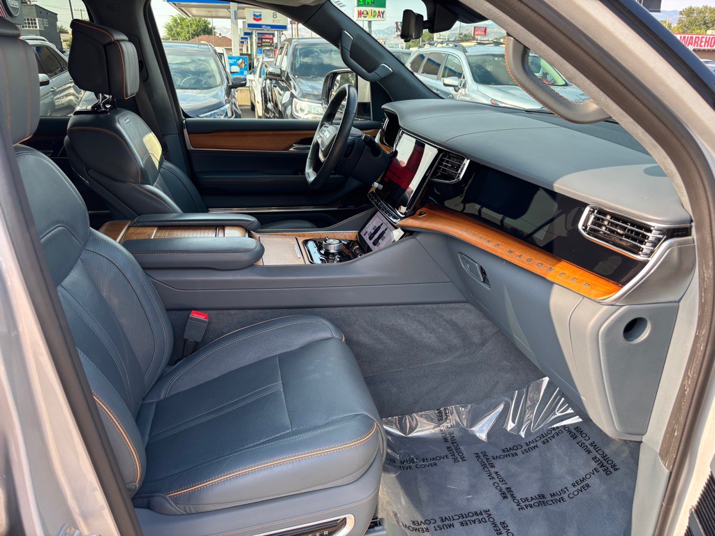 2022 Jeep Grand Cherokee Image 19