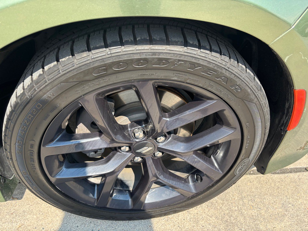 2020 Dodge Charger Image 32
