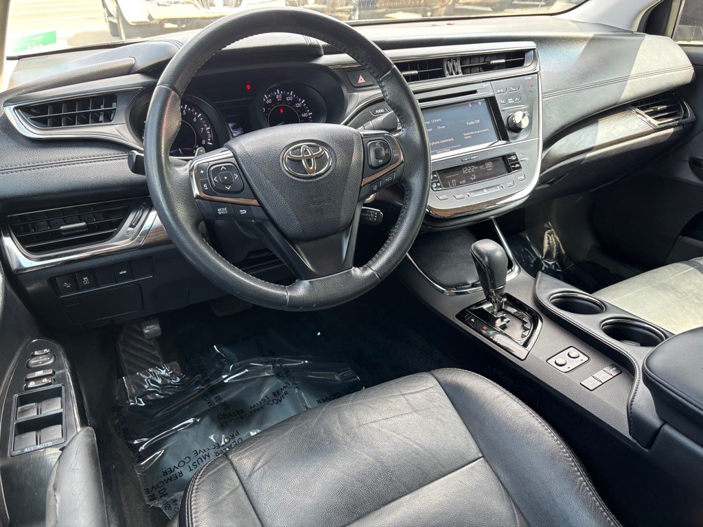 2017 Toyota Avalon Image 13