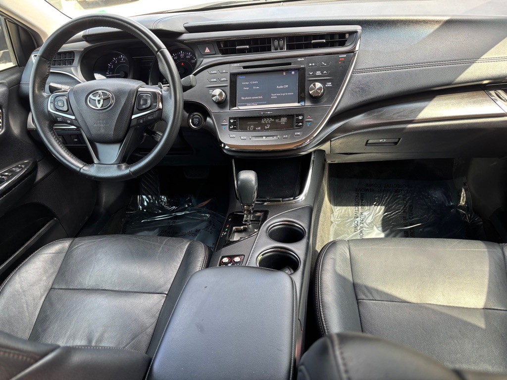 2017 Toyota Avalon Image 12