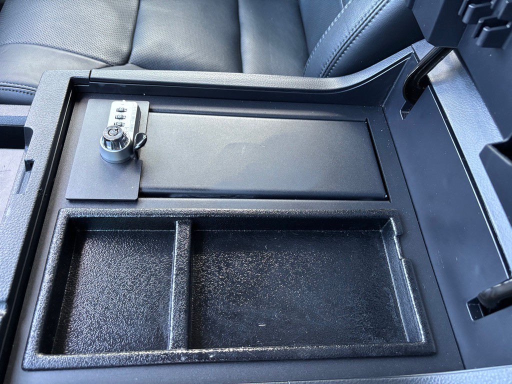 2019 Toyota Tundra Image 32