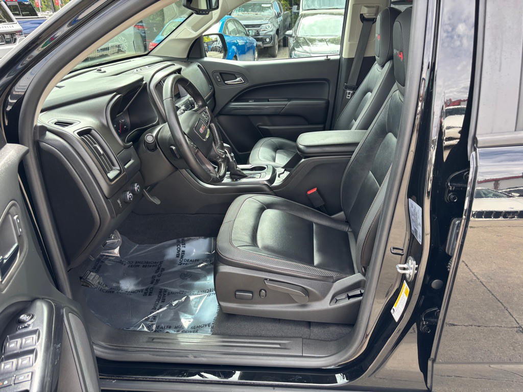 2022 GMC Canyon Image 16