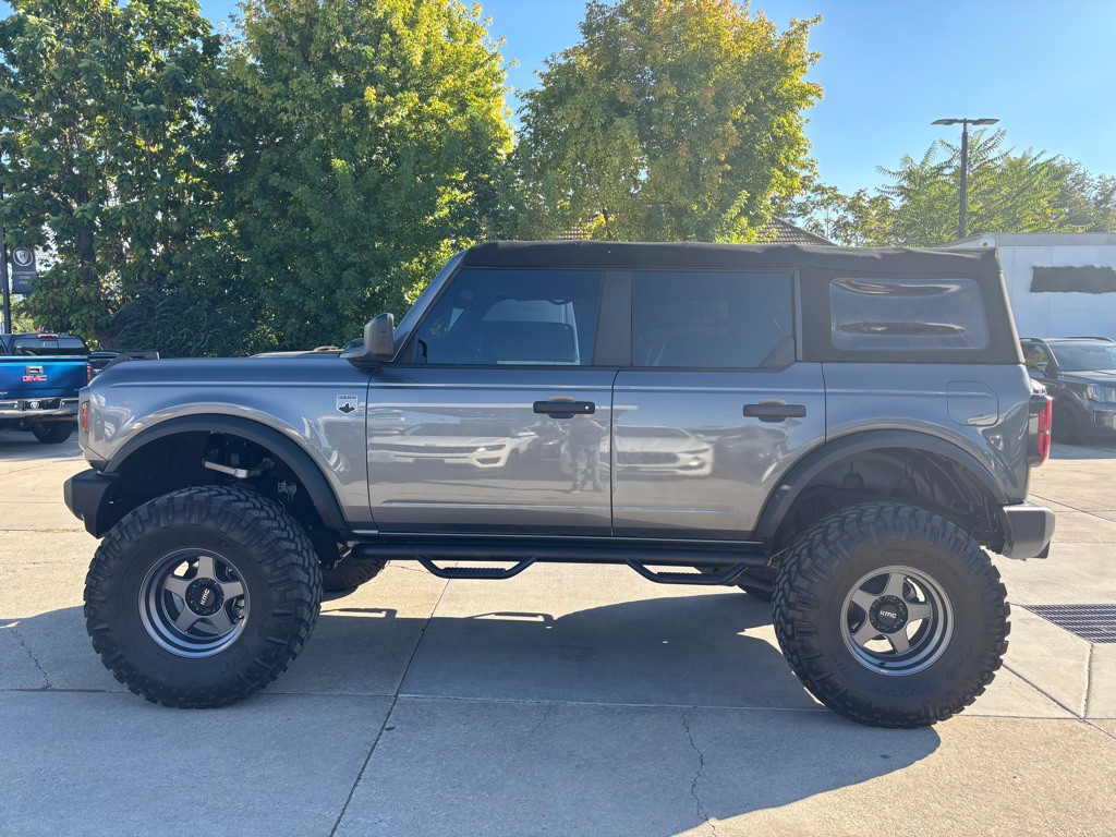 2022 Ford Bronco Image 5