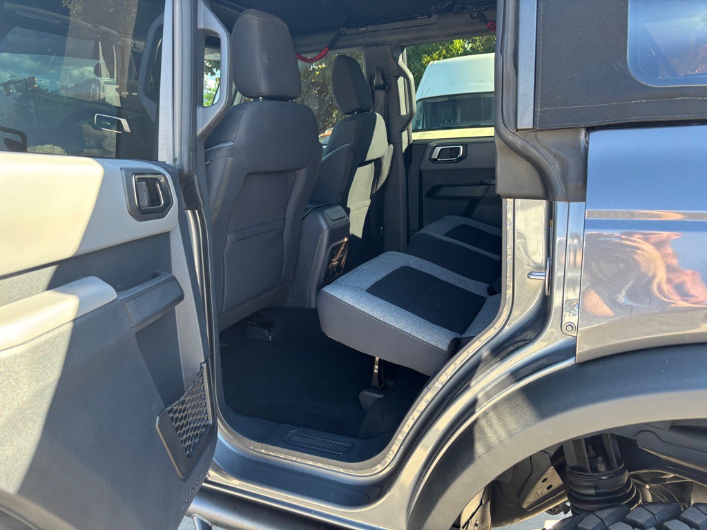 2022 Ford Bronco Image 15