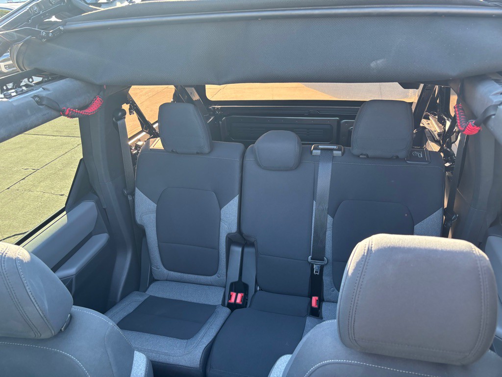 2022 Ford Bronco Image 46