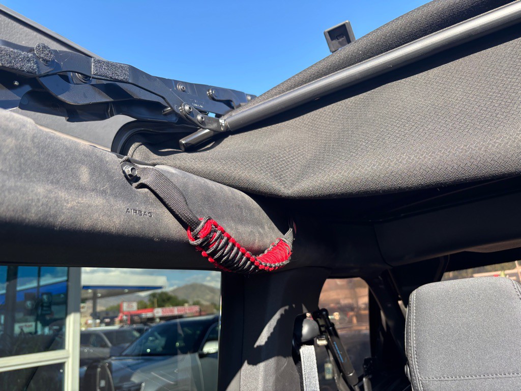 2022 Ford Bronco Image 48