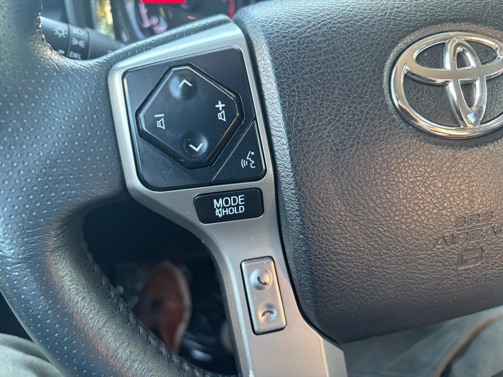 2022 Toyota 4Runner Image 26