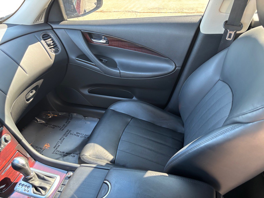 2017 INFINITI QX50 Image 14