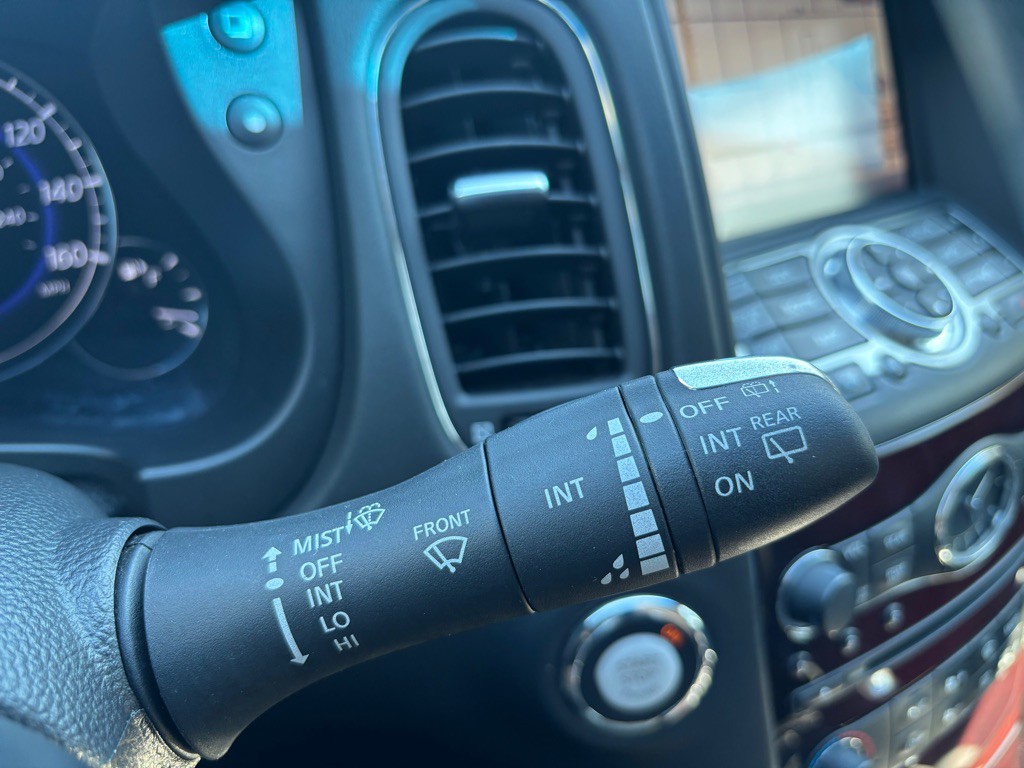 2017 INFINITI QX50 Image 28