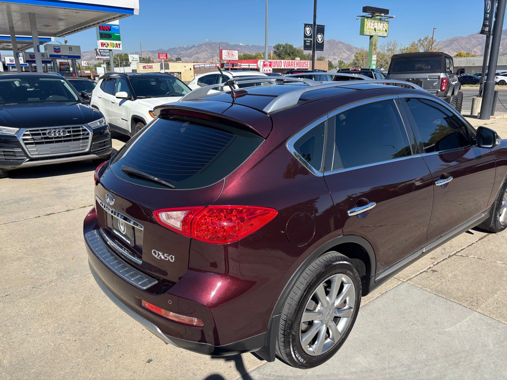 2017 INFINITI QX50 Image 8