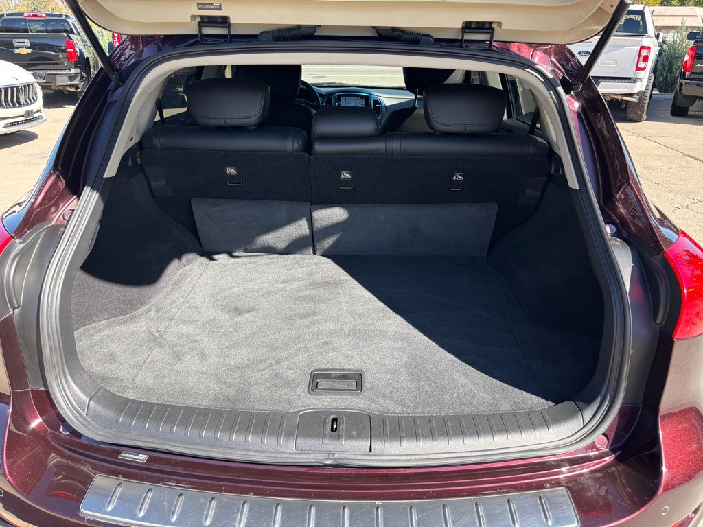 2017 INFINITI QX50 Image 33