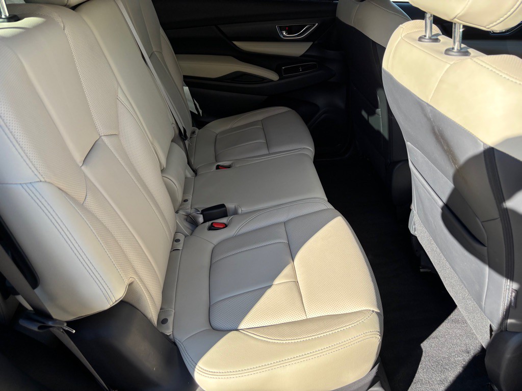 2023 Subaru Ascent Image 16