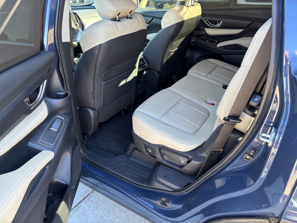 2023 Subaru Ascent Image 17