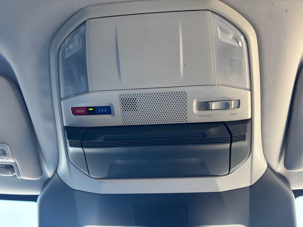 2023 Subaru Ascent Image 25