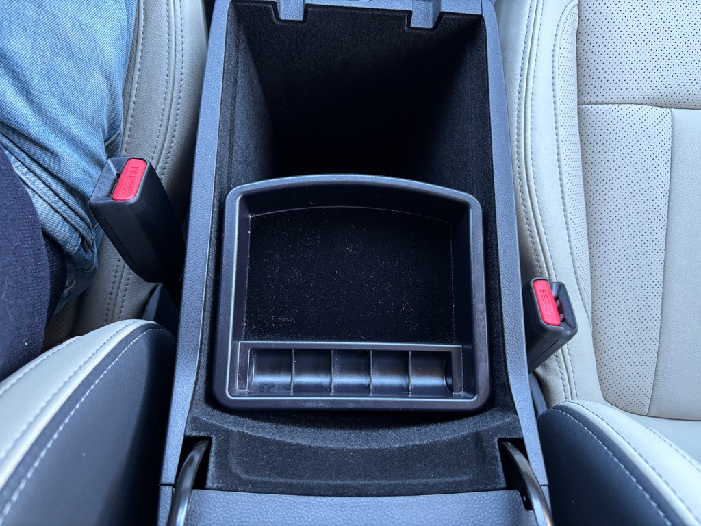 2023 Subaru Ascent Image 36