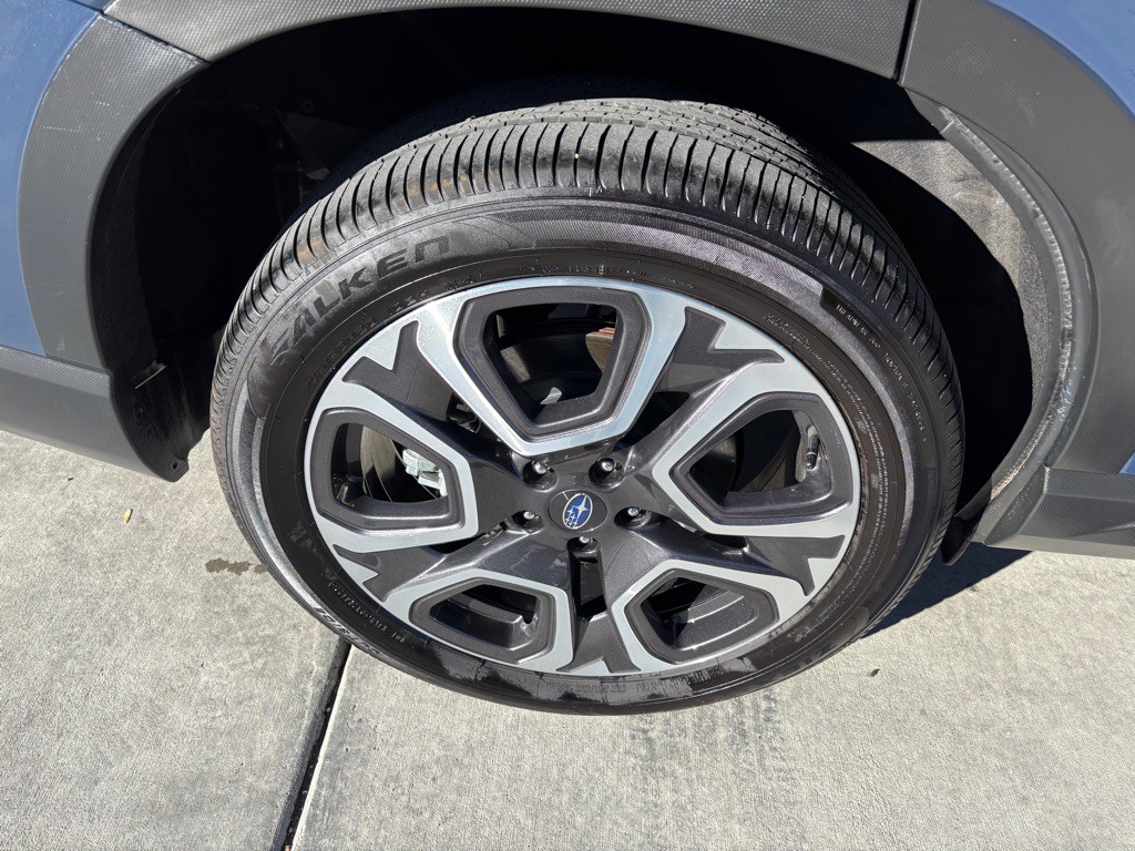 2023 Subaru Ascent Image 40