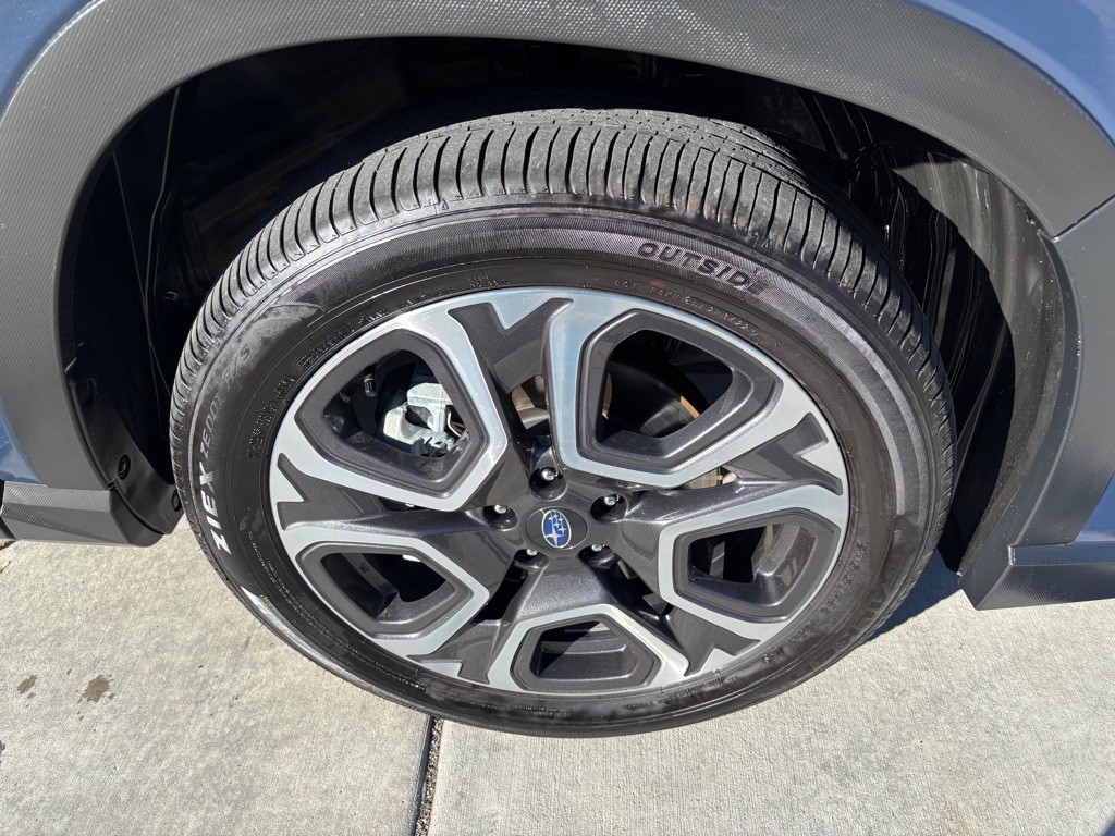 2023 Subaru Ascent Image 41