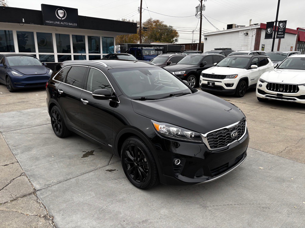 2020 Kia Sorento Image 1
