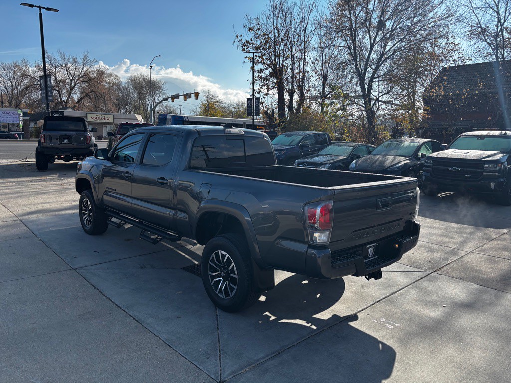 2020 Toyota Tacoma Image 6