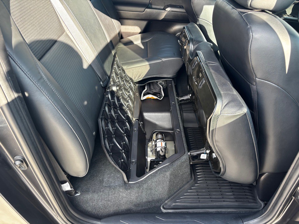 2020 Toyota Tacoma Image 18