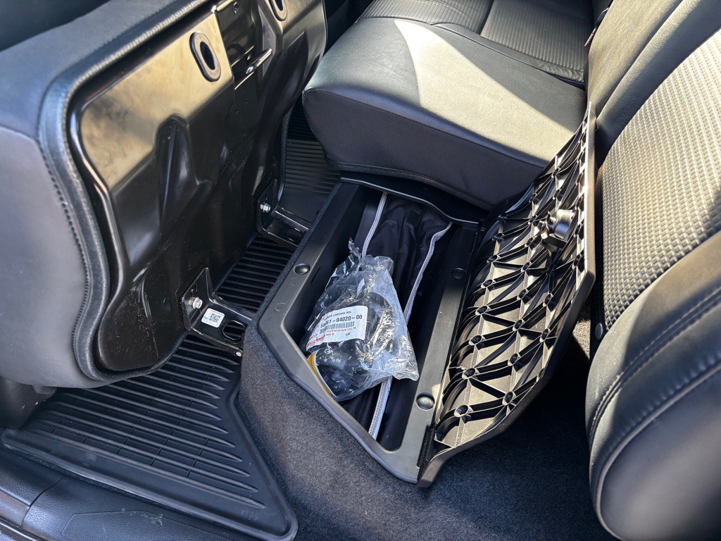 2020 Toyota Tacoma Image 25