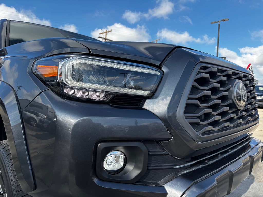 2020 Toyota Tacoma Image 34