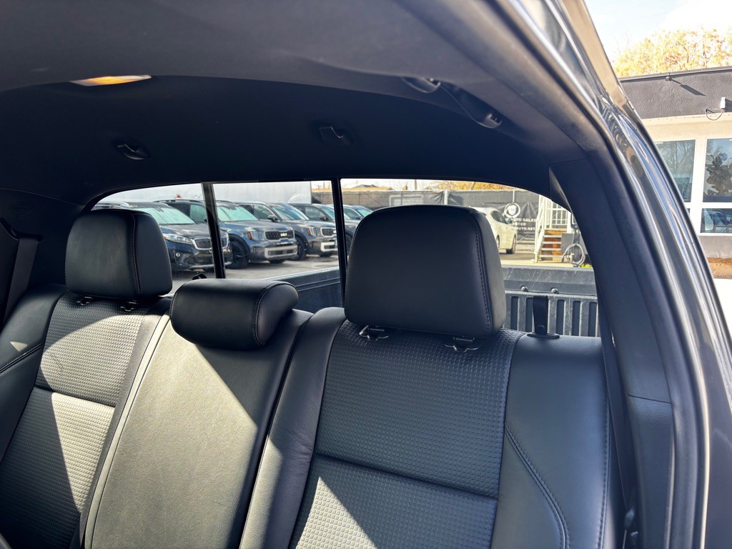 2020 Toyota Tacoma Image 37