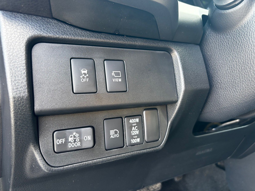 2020 Toyota Tacoma Image 40