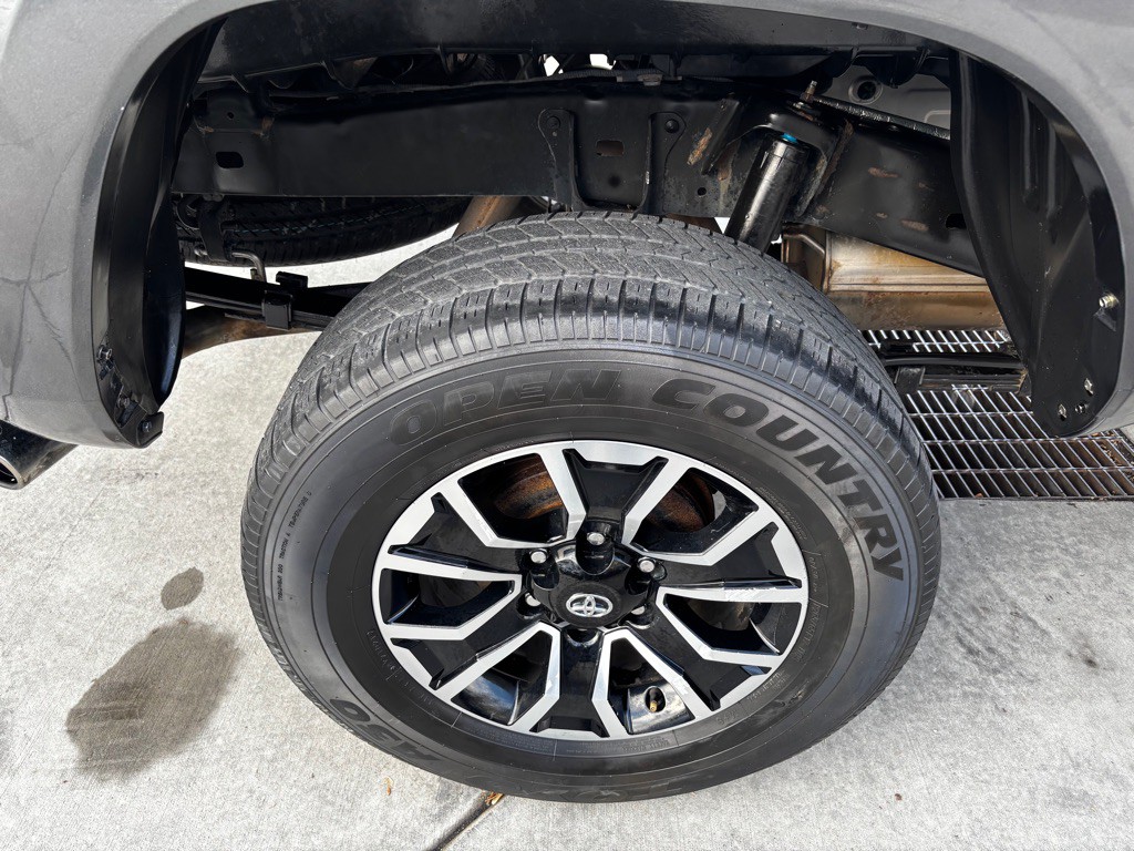 2020 Toyota Tacoma Image 71