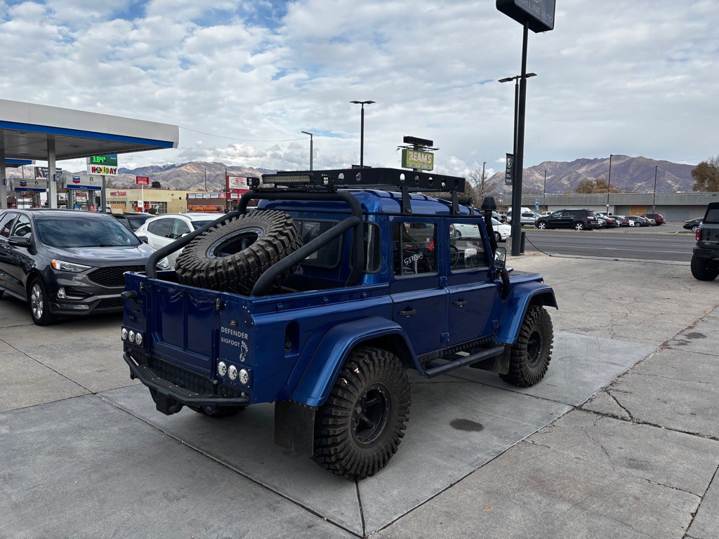 1992 Land Rover Defender Image 8
