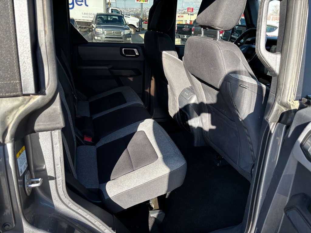 2022 Ford Bronco Image 12