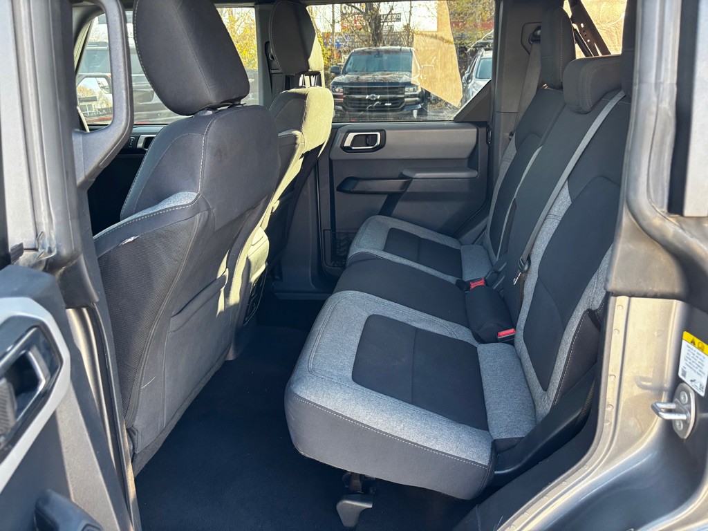 2022 Ford Bronco Image 14