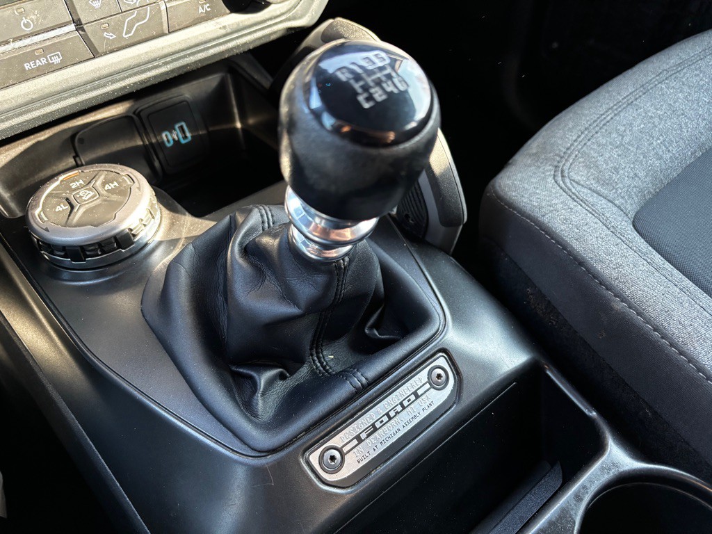 2022 Ford Bronco Image 22