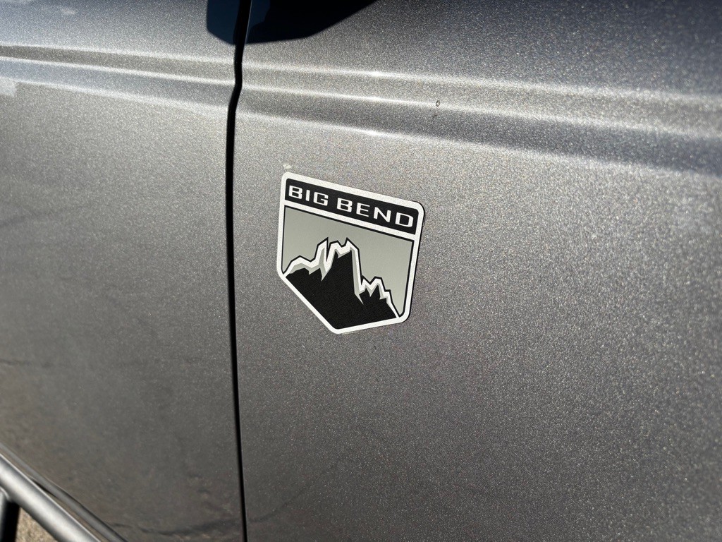 2022 Ford Bronco Image 42