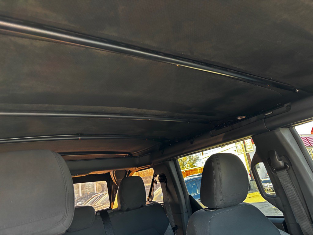 2022 Ford Bronco Image 51