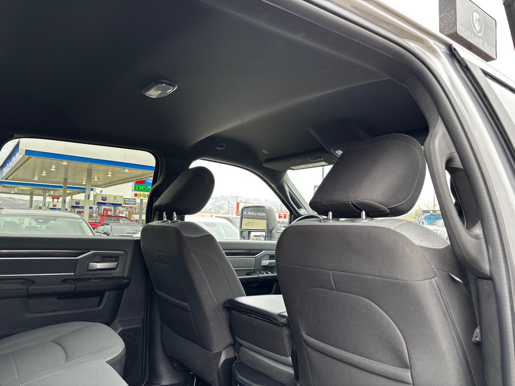 2023 RAM 2500 Image 29