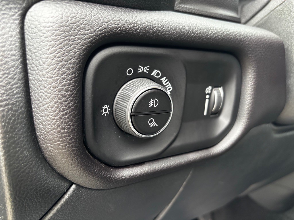 2023 RAM 2500 Image 69