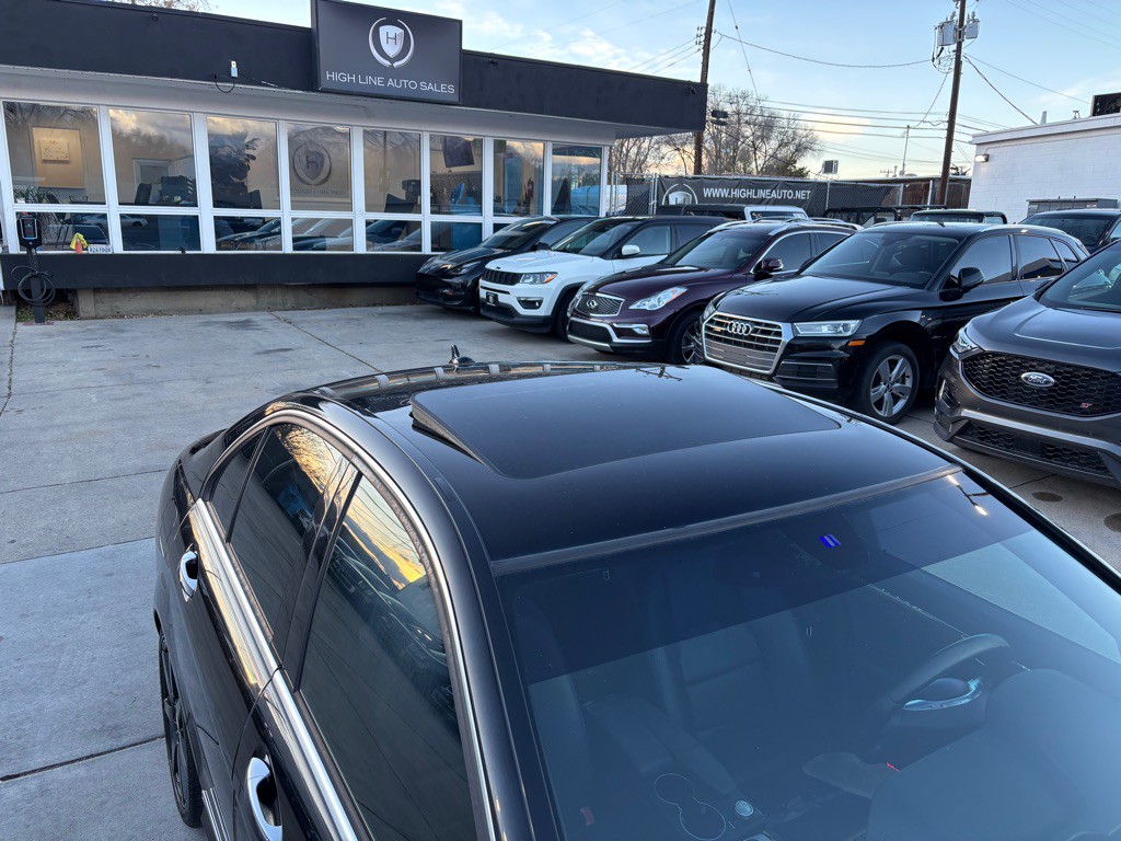 2014 Mercedes-Benz C-Class Image 48