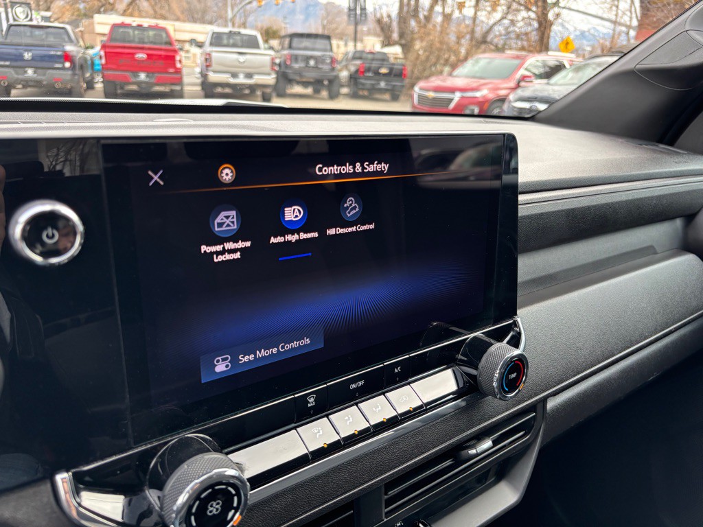 2023 Chevrolet Colorado Image 30