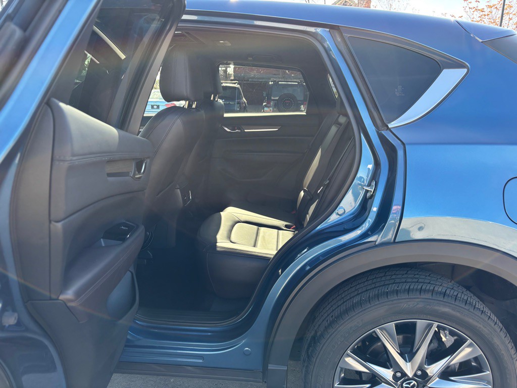 2019 Mazda CX-5 Image 17