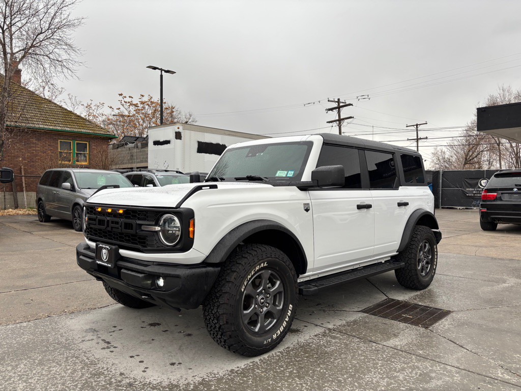 2023 Ford Bronco Image 4