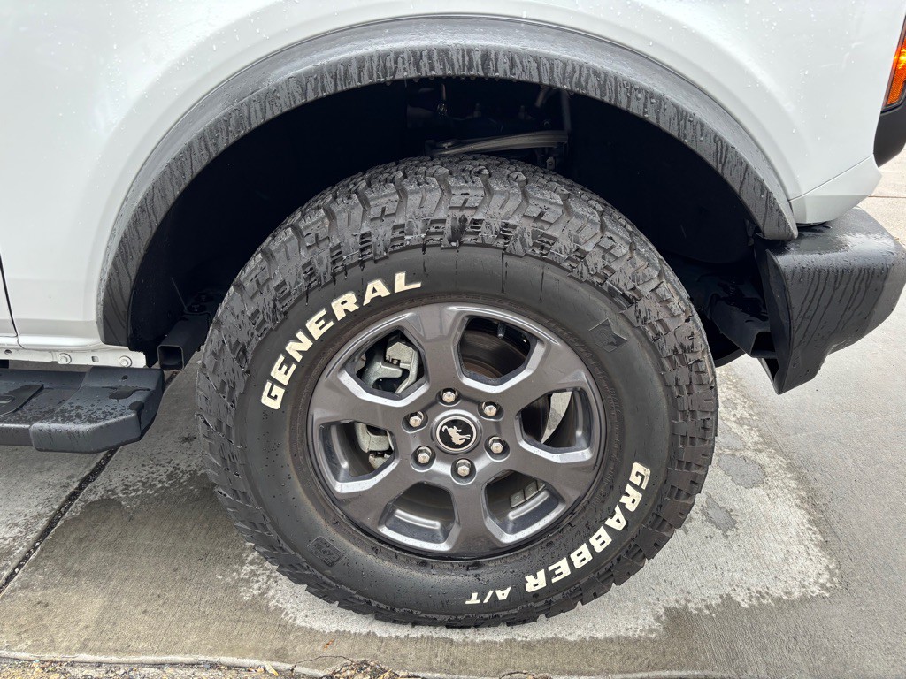 2023 Ford Bronco Image 41