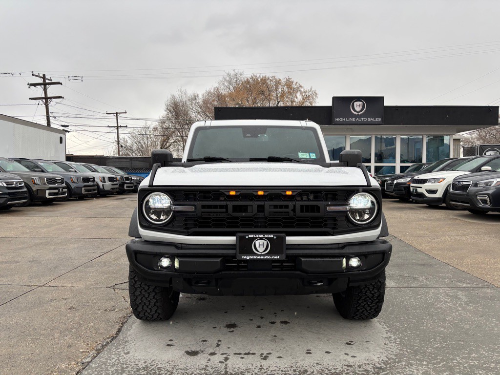 2023 Ford Bronco Image 2