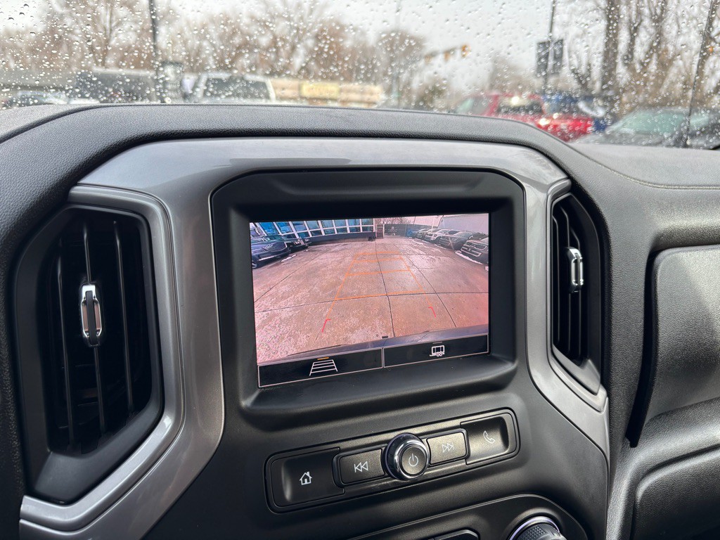 2022 Chevrolet Silverado 1500 Image 32