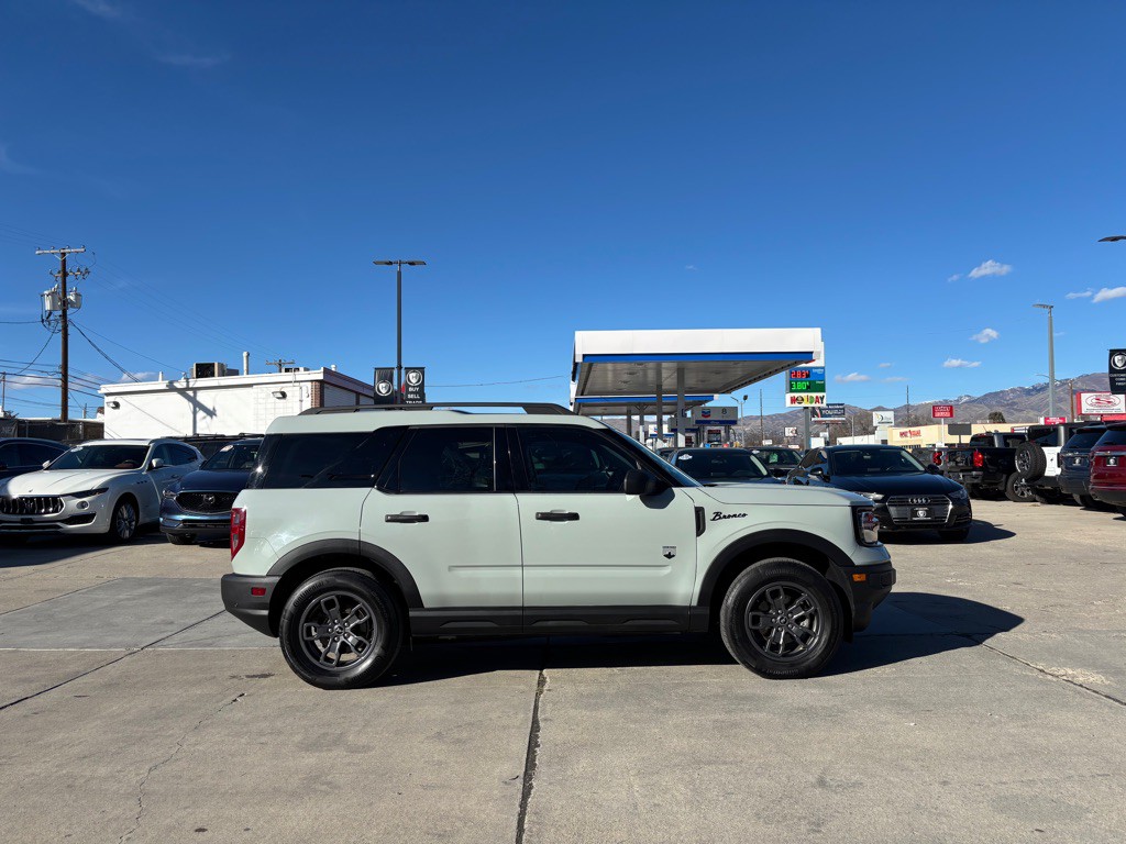 2023 Ford Bronco Image 9